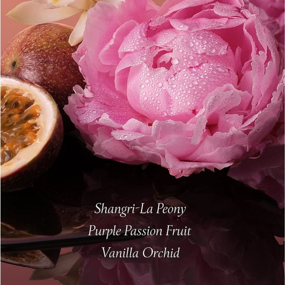 New Victoria’s Secret Bombshell Travel Size Mist - Picture 2 of 2